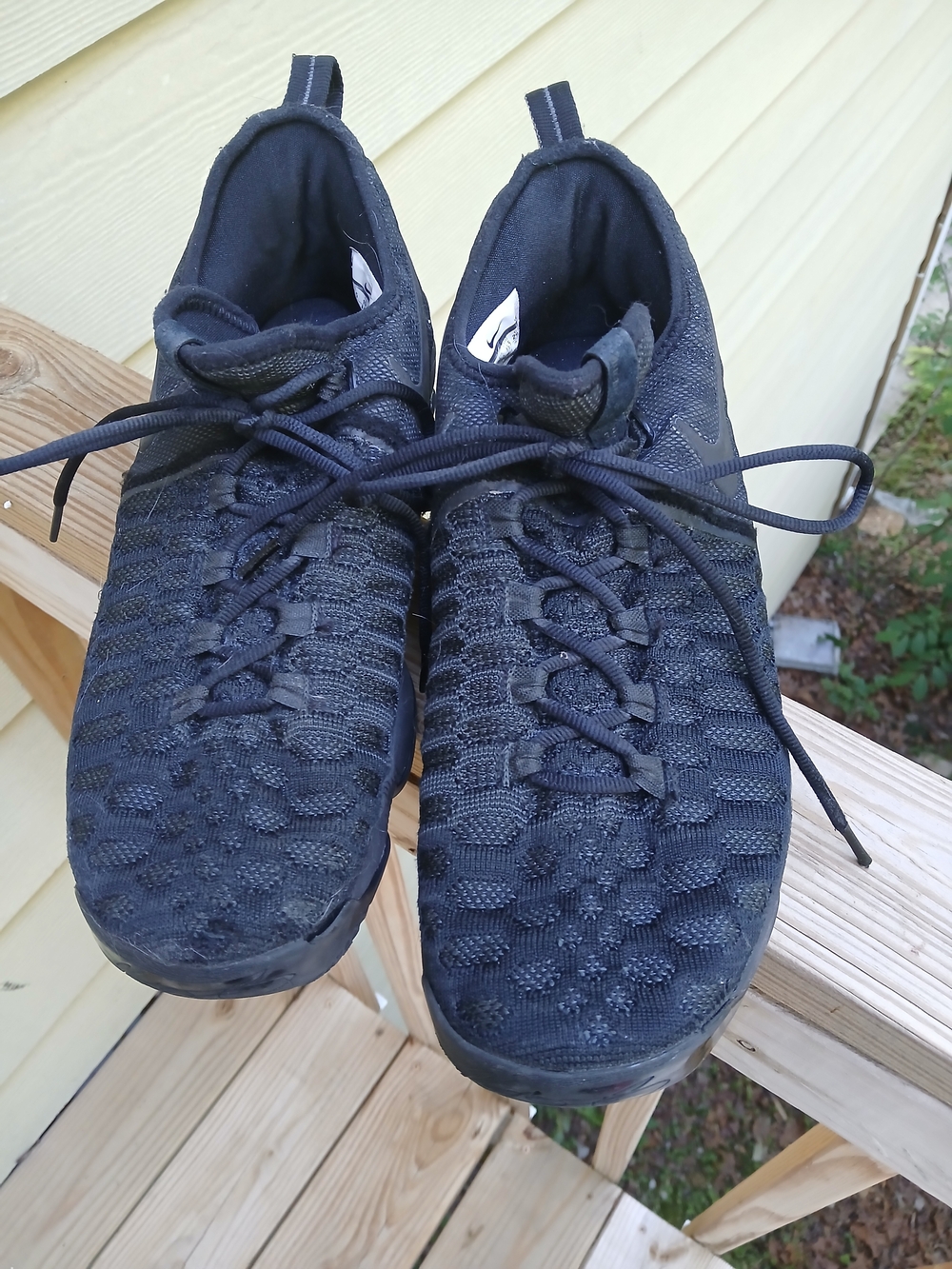 Nike Men's Triple Black Knit Running Sneakers